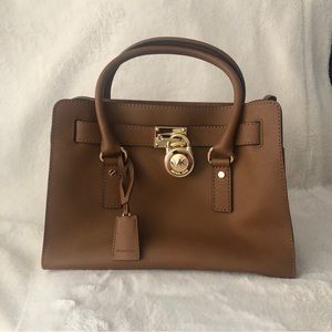 MICHAEL KORS Hamilton Satchel
